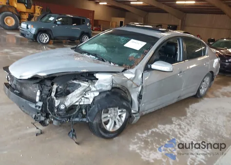 2010 Nissan Altima 2.5 S z USA, uszkodzony, nr VIN 1N4AL2AP6AN475326